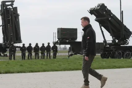 В Полша избухна политически спор заради възможната доставка на американски ракети „Пейтриът“ за Украйна