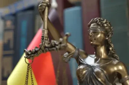 Германски лекар получи доживотна присъда за убийството на 15 пациенти