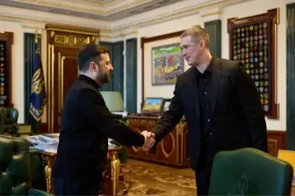 Зеленски жертва Михайло Федоров: Защо си тръгна министърът на отбраната на Украйна