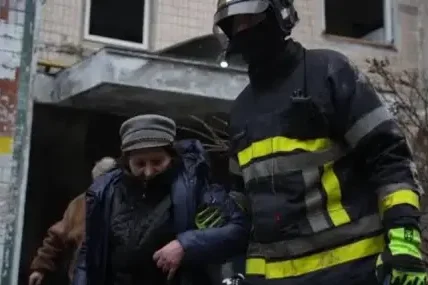 Киев под ракетен обстрел в ранните часове: Двама души са ранени
