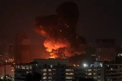 Нощни удари по летище в Крим, ПВО битка край Москва, взрив във Владимир и руски ответен обстрел