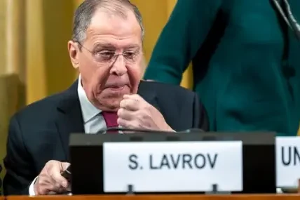 Първият дипломат на Кремъл: Западът умишлено се преструва на заинтересован от преговорите за Украйна