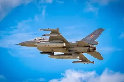 Румънски F-16 свали втори дрон за едно денонощие