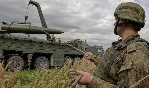 Русия нанесе удар с балистична ракета по украински полигон: в момента на атаката е имало изложение на отбранителната промишленост
