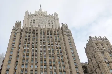 Русия привика шведския посланик заради инцидент с дронове над посолството в Стокхолм