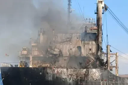 Русия удари кораб край Одеса: 6 загинали и 4 в неизвестност