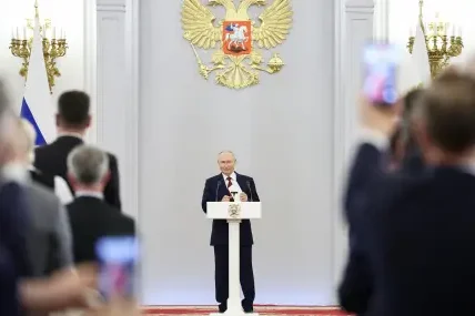 Русия ще воюва срещу Украйна още 3 години: Путин нареди военните разходи да останат приоритет в бюджета