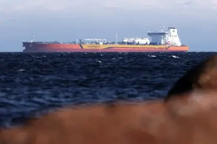 Украински дрон удари руски танкер при влизане в Черно море