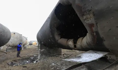 Украински дронове поразиха петролна инфраструктура в Русия на над 1500 километра от границата
