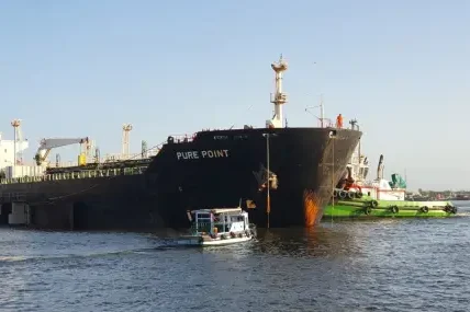 Украйна атакува два руски петролни танкера, Русия съобщи за удари с дронове