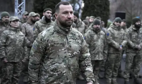 Украйна трябва да действа асиметрично срещу Русия, заяви министърът на отбраната