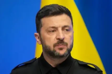 Welt: Вътрешен натиск принуди Зеленски да смени военния си ръководител