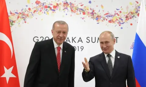 Анкара: Путин може да използва ядрени оръжия, ако се озове в задънена улица