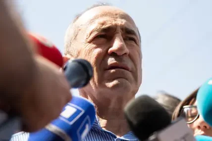 Бившият президент на Армения Роберт Кочарян е задържан