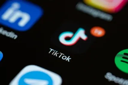 Бразилия глоби TikTok с близо 30 млн. долара заради данни на деца