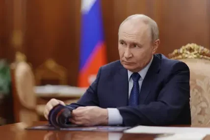 В Украйна: Путин смени ключови военни командири заради провала на офанзивата в Донецка област