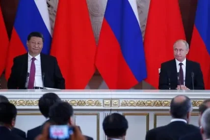Важна среща в Бишкек! Владимир Путин разговаря с китайския си колега Си Цзинпин в рамките на срещата на върха на ШОС