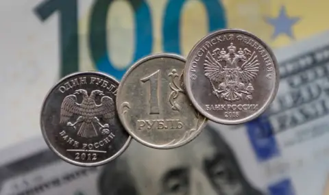 Външният дълг на Русия нарасна с 2,1 на сто от началото на годината до 313,3 млрд. долара