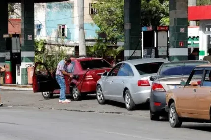 Горивото свърши! Куба отново потъна в мрак