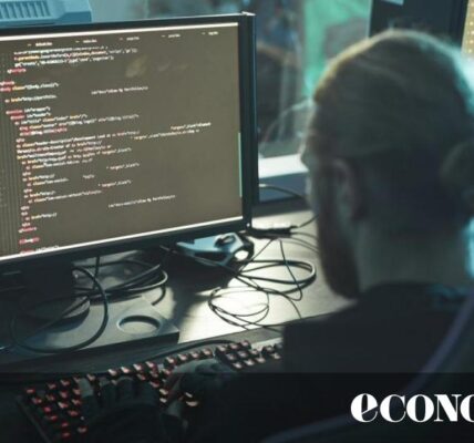 Защо изкуственият интелект прави основните умения в програмирането още по-важни