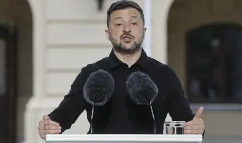 Зеленски: Затваряме небето ни с наша балистика през есента