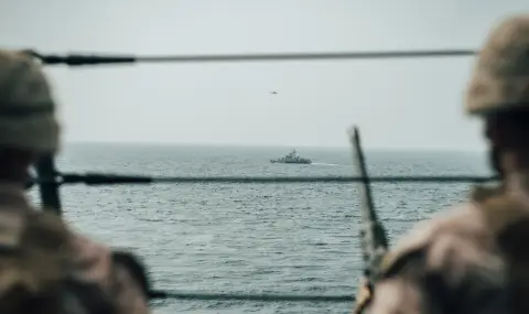 Иран е постигнал споразумение с Оман за корабоплавателния маршрут през Ормузкия проток