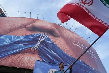 Иран мобилизира сили за нов конфликт със САЩ
