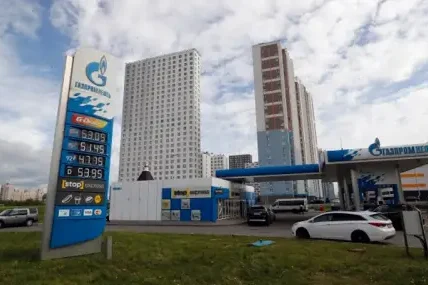Кремъл потвърди! Украинските удари принуждават Русия да използва нискокачествен бензин