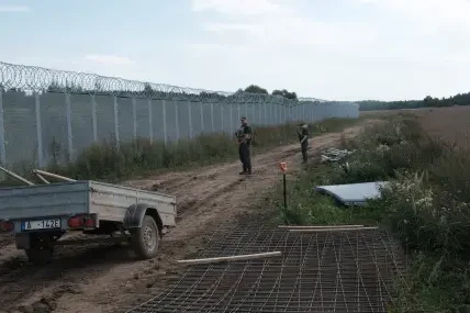 Латвия откри тунел под границата с Беларус на фона на засилен миграционен натиск