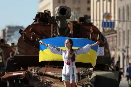 На фронта вместо в затвора: украинки получават нов шанс