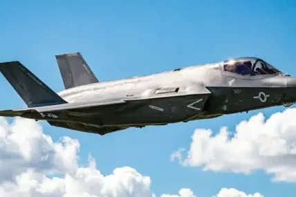 Нови дронове над Москва, изтребител F-35 мина до Калининград