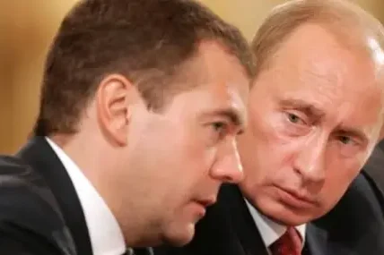Путин иска „тотална сигурност“, Медведев мобилизира бизнеса