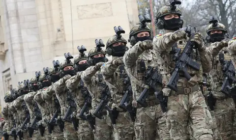 Румънската армия унищожи два дрона близо до офшорен проект за добив на природен газ в Черно море