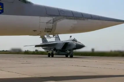 Русия засилва използването на самолетите А-50У за контрол на въздушното пространство