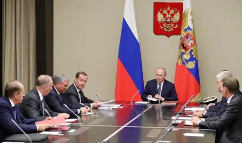 Русия не може повече да претендира за победа в Украйна, но в Москва все още управлява Владимир Путин