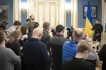 С президентски указ! Защо Володимир Зеленски уволни посланика на Украйна в САЩ