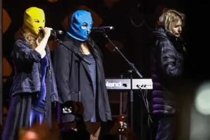 Таен сътрудник на Кремъл! Бивша участничка в Pussy Riot разкри, че е била принудена да работи за ФСБ