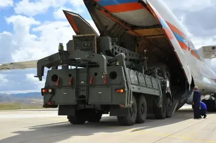 Турция е заложник на руските С-400; Аржентина няма писти за F-16