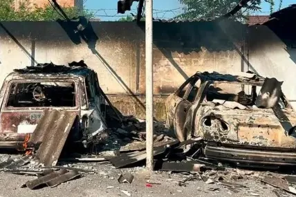 Убити и ранени при 20 руски атаки в Днепропетровска област