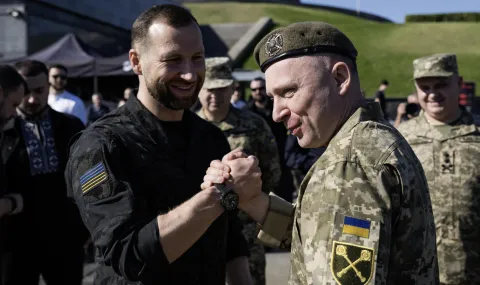 Украинският министър на отбраната предлага Киев да използва предсрочно заем от ЕС, за да покрие дефицита си