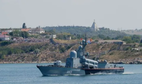 Украйна атакува Севастопол