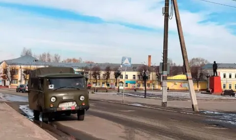 Атаки в Русия в деня на изборите: повредени са седем избирателни секции
