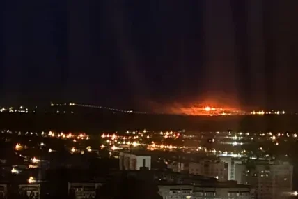 ВСУ атакуваха Саратов, гори база на Ozon ВИДЕО