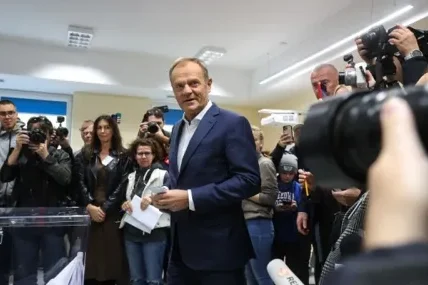 Доналд Туск към Доналд Тръмп: Поканата към Путин за участие в Г-20 само ще насърчи руската агресия в Украйна
