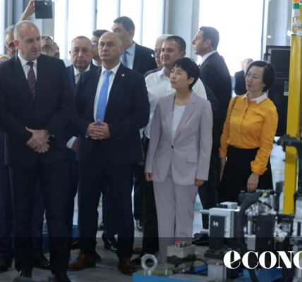 Доставчик за Tesla, VW и Volvo разширява производството си край Пловдив
