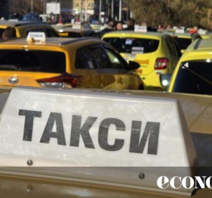 „Елиминираме всякаква конкуренция“: Минималните цени на такситата в София скачат от 1 януари