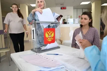Избори в Русия: Активността надхвърли 44% след втория ден