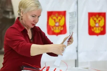 Избори за Думата: 29,75% активност в първия ден