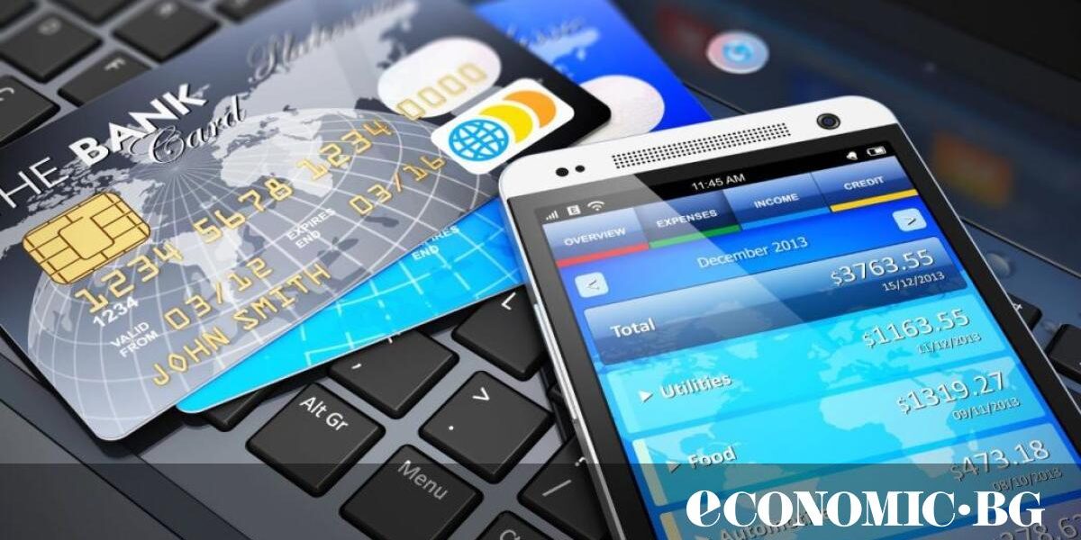 Картовите плащания настигат кеша в българската търговия
