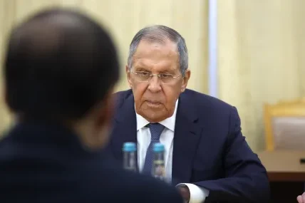 Лавров: Москва е „винаги готова“ за преговори с Украйна